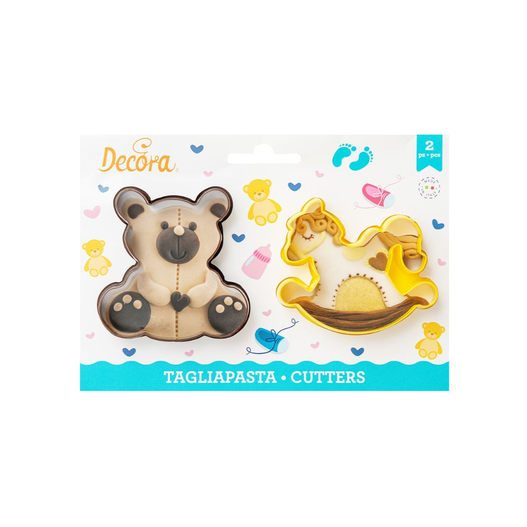 DC Køkuútstikkari sett 2stk Bamsa og gynguhestur