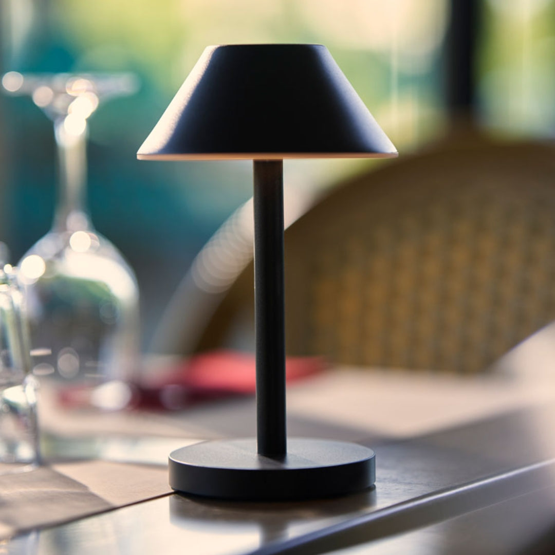 Duni LED Lampa Zelda Midi H21,5 Ø12cm 14T Svørt